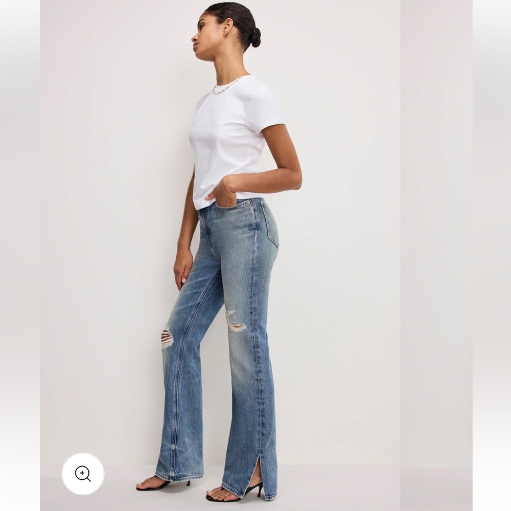 Good American The Khloe Jean in Indigo1017 - Picture 2 of 9